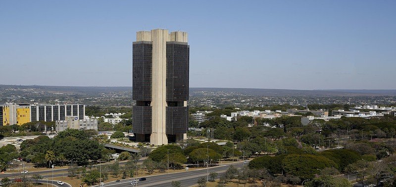 Selic a 14%: Banco Central corta juros e mantém queda - Imagem do artigo original