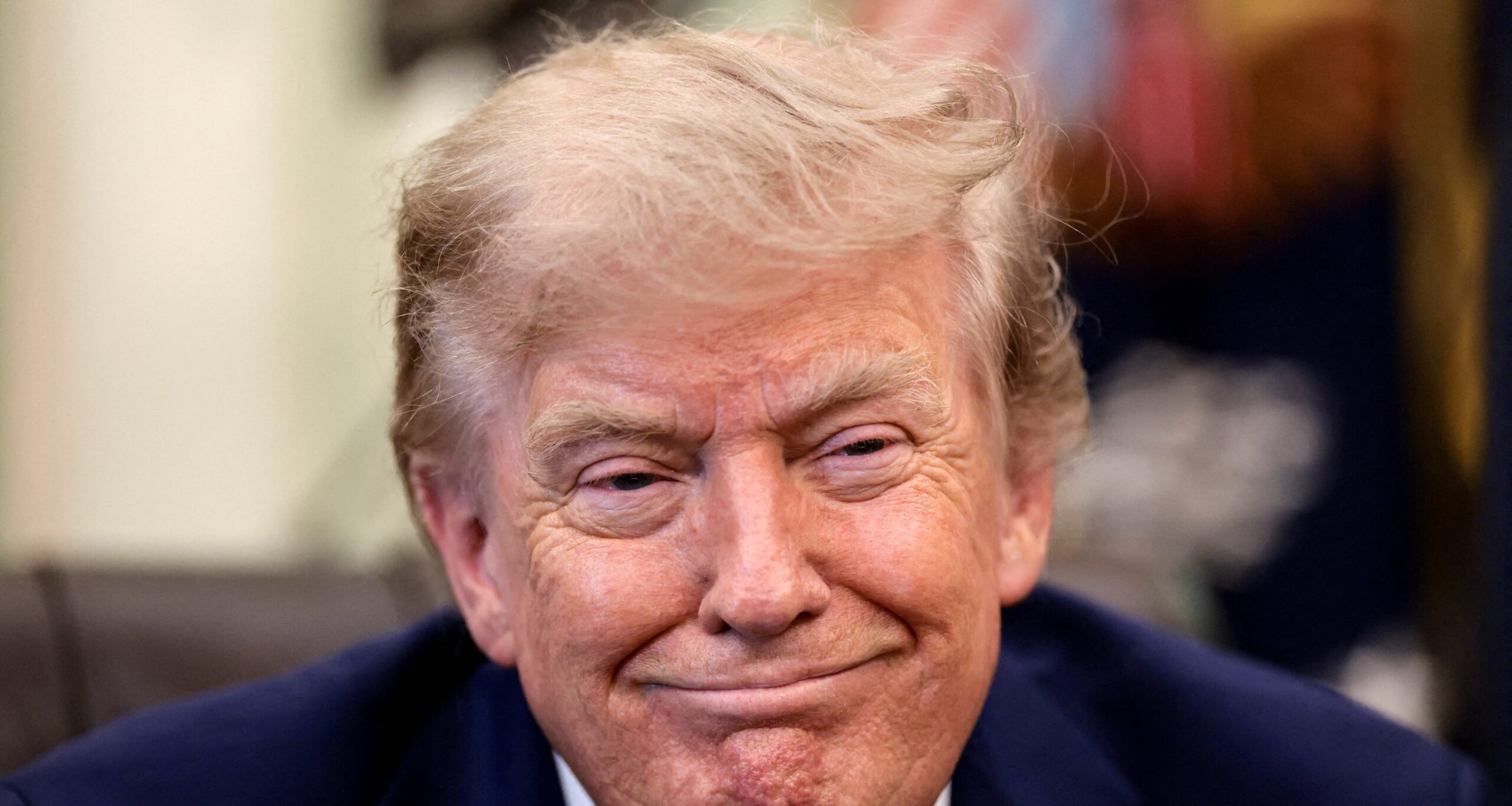 Lei Jones: Trump prorroga isenção para transporte de combustíveis - Imagem do artigo original