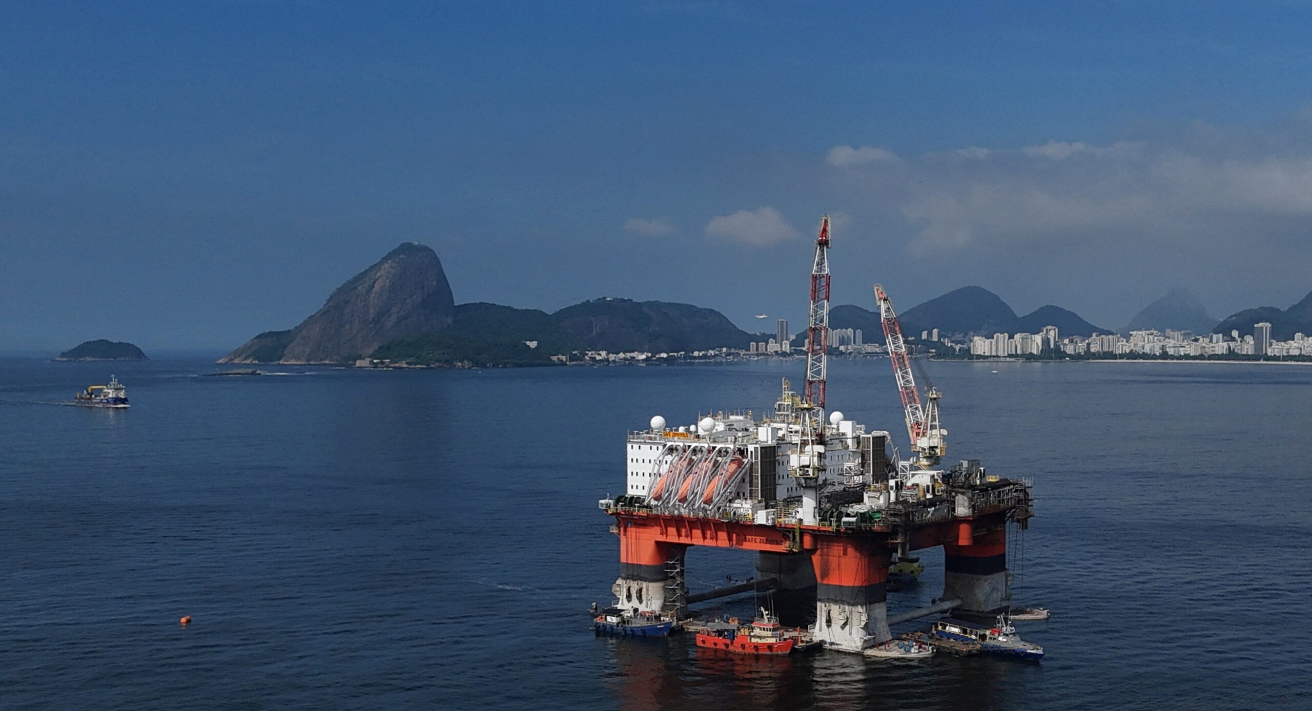 Petróleo no Oriente Médio terá cortes até 2027, prevê EIA - Imagem do artigo original