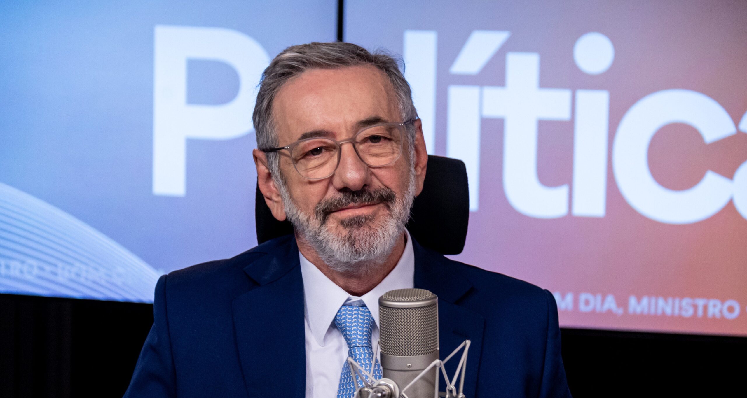 Ministro diz que tarifaço dos EUA é ilegal e busca acordo - Imagem do artigo