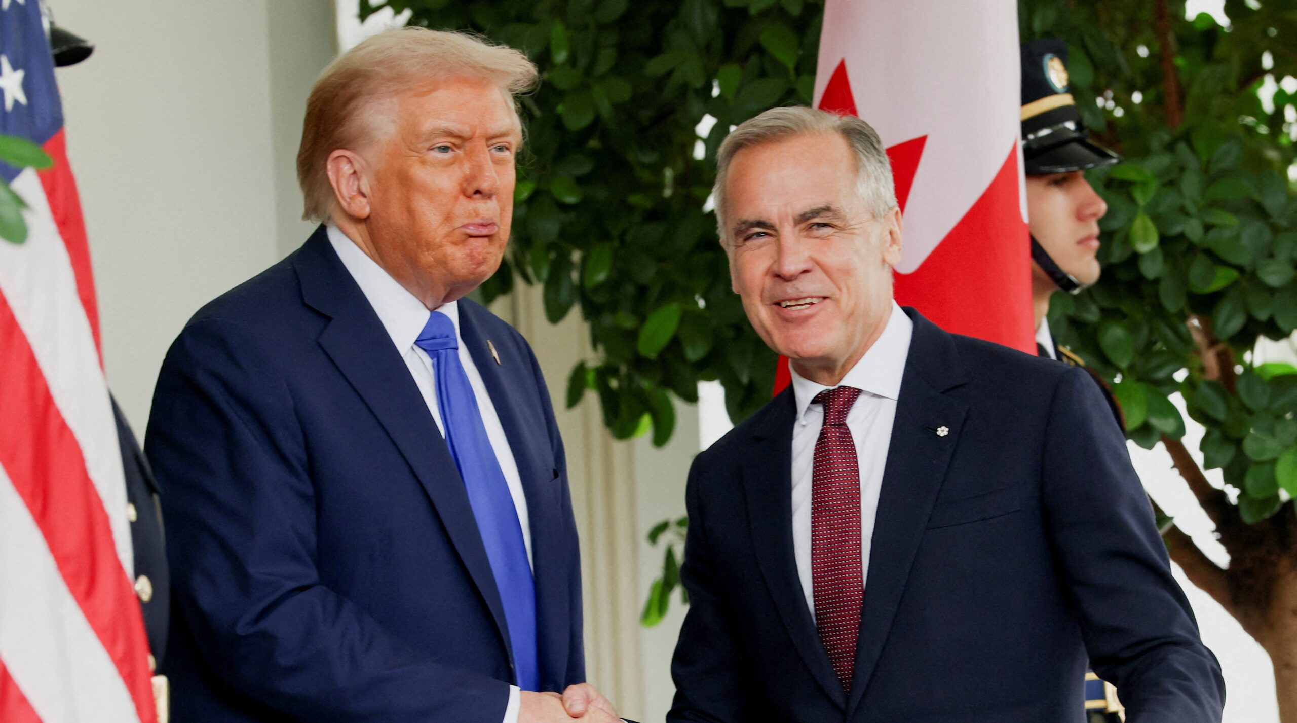 Guerra comercial de Trump pressiona Irã e Canadá - Imagem do artigo original