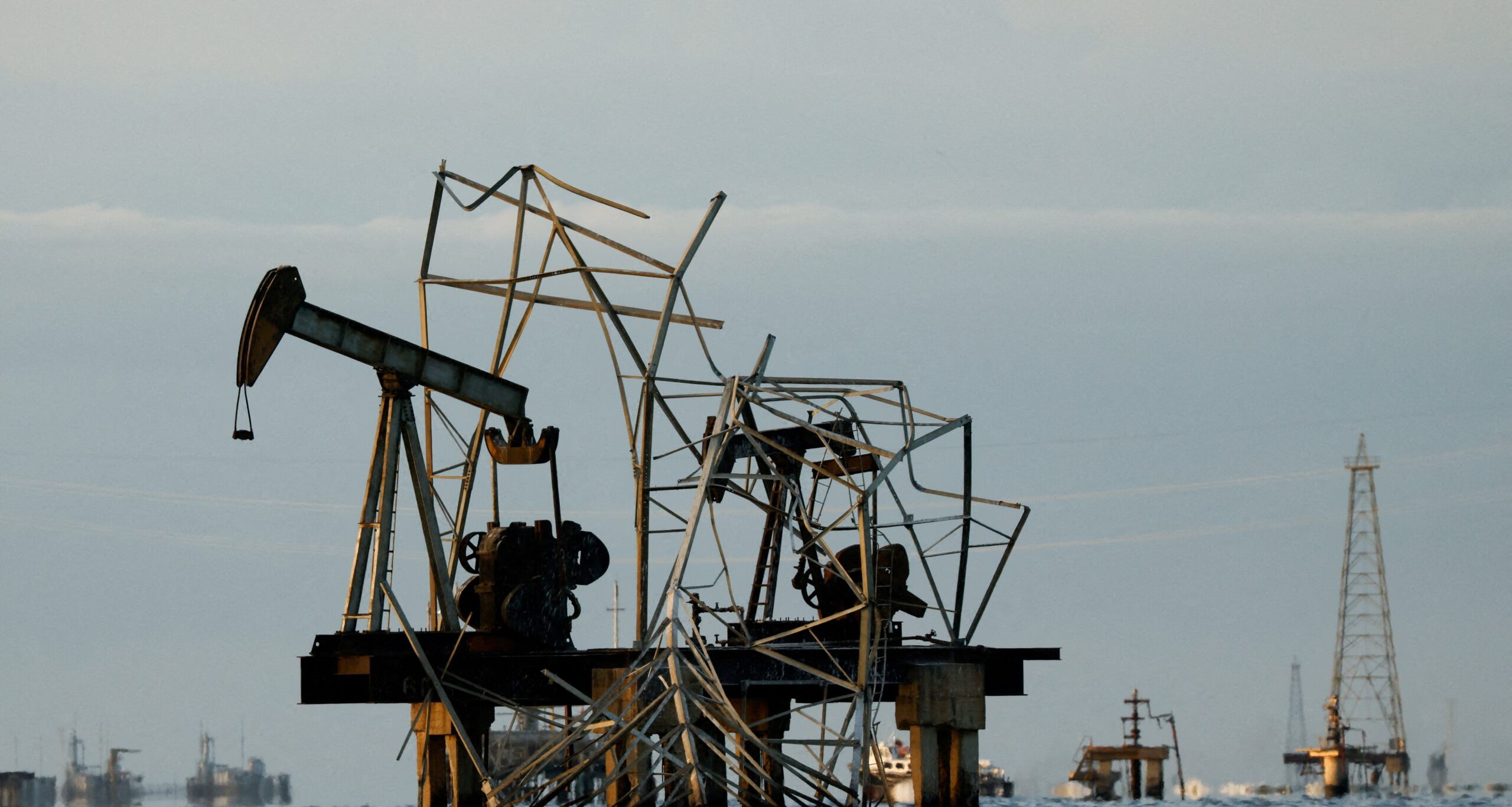 Petrolífera americana assume campos de petróleo na Venezuela - Imagem do artigo original