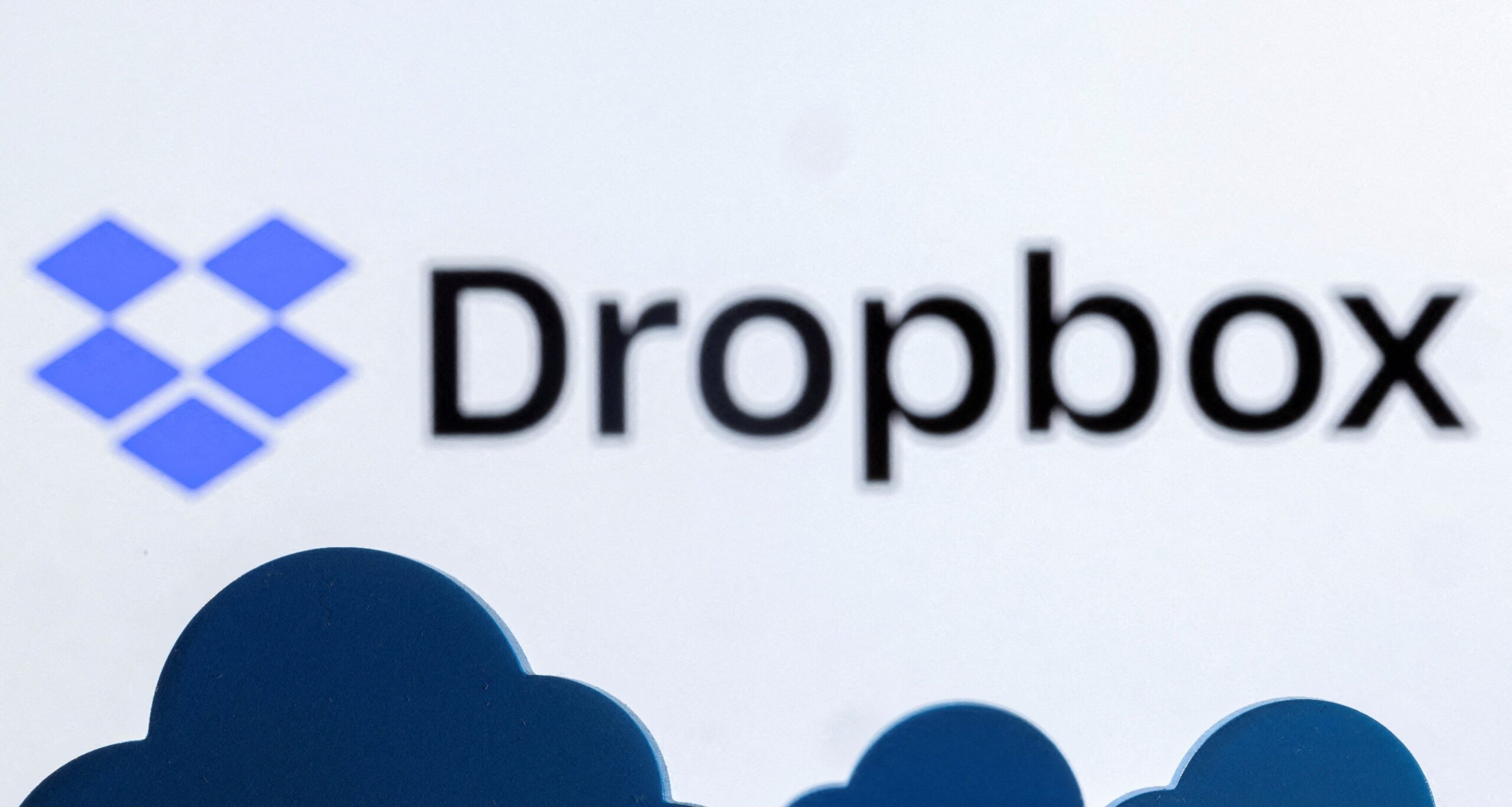 Dropbox confirma ataque que expôs 5 mil contas de usuários - Imagem do artigo original