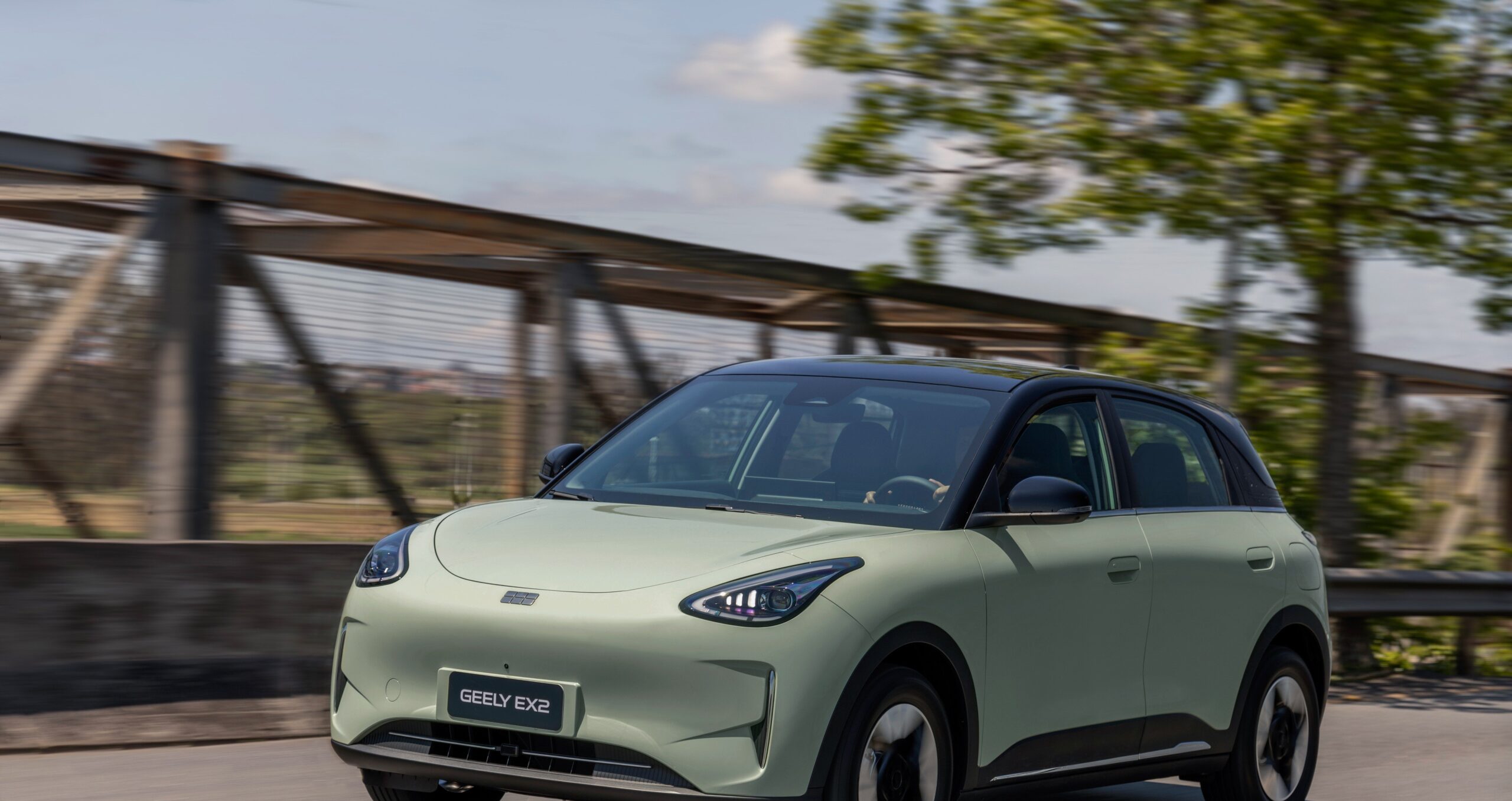 Geely inicia produção de carros no Brasil com Renault - Imagem do artigo