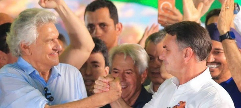 Flávio Bolsonaro quer mudar Constituição para STF e maioridade - Imagem do artigo original